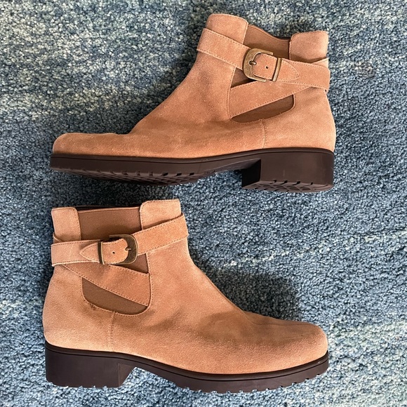 Aerosoles Womens boots, size 9.5 - Picture 3 of 12